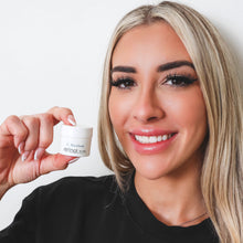 Load image into Gallery viewer, Retinol Lip Bliss